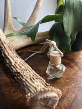 Load image into Gallery viewer, Car Diffuser