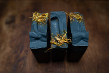 Load image into Gallery viewer, Charcoal Goat